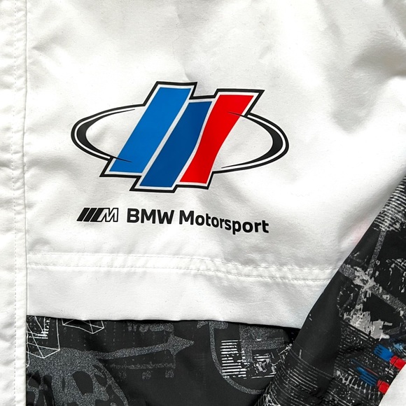 PUMA Men's BMW Motorsport Woven Hooded Jacket White - Picture 5 of 12